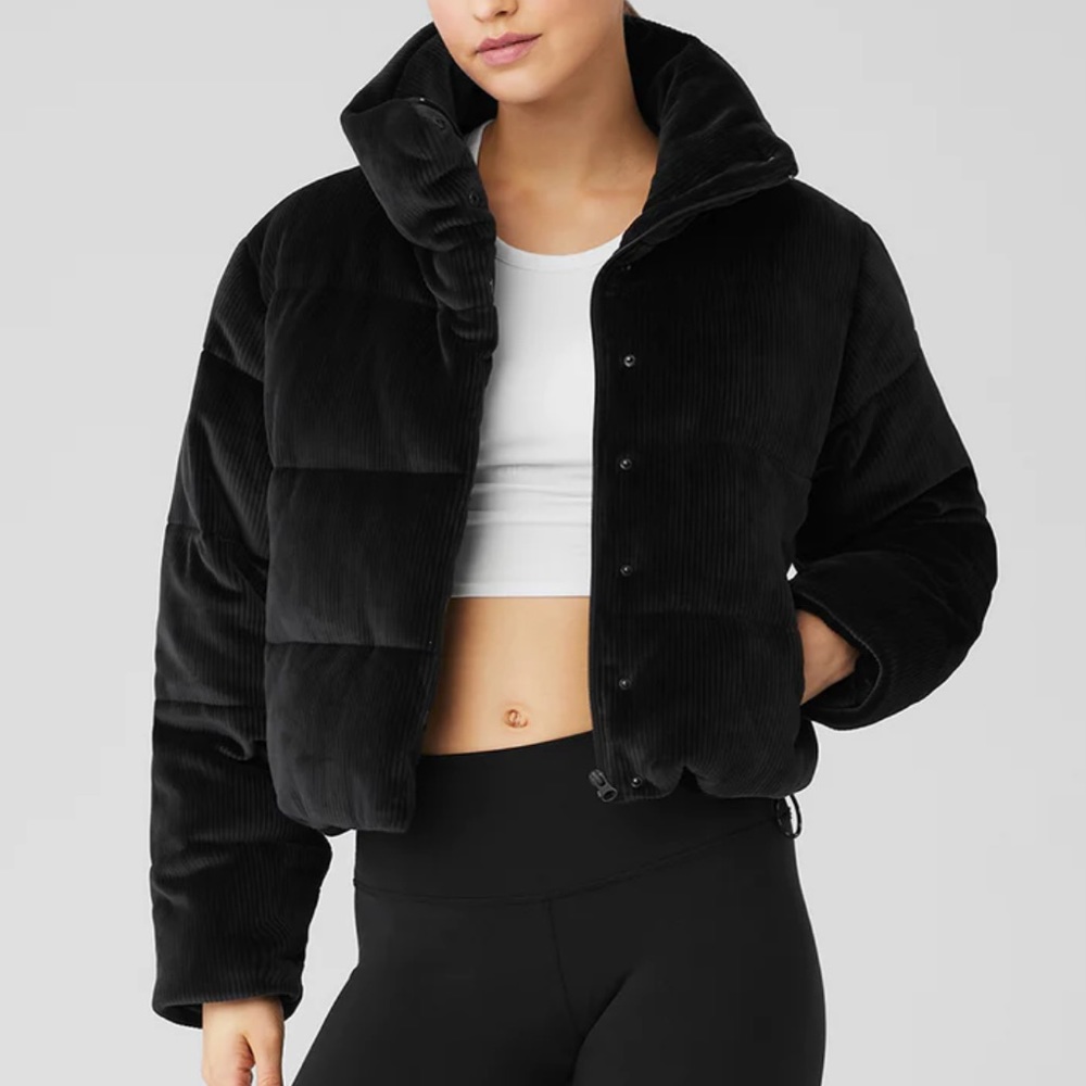 NWT - Alo Yoga Ribbed Velour Gold Rush Puffer, M